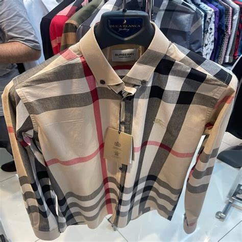 Burberry Men’s Full Sleeve Casual Shirt With Original Packaging.